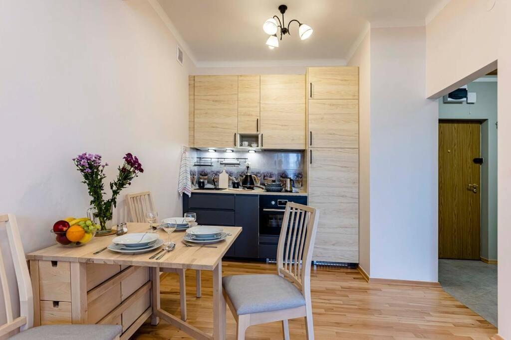 Apartment Plac Konstytucji 4, Centrum Warsaw